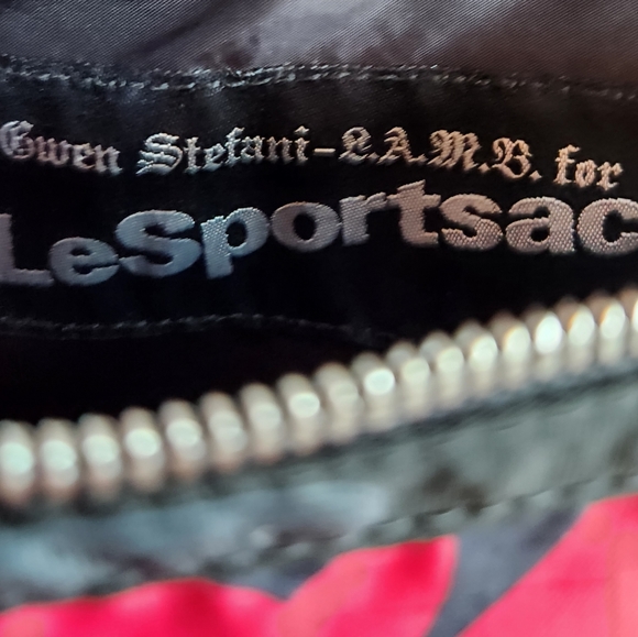 L.A.M.B. Gwen Stefani Makeup LeSportsac Red Rare Double Bum Waist Fanny Belt Bag - Picture 14 of 16